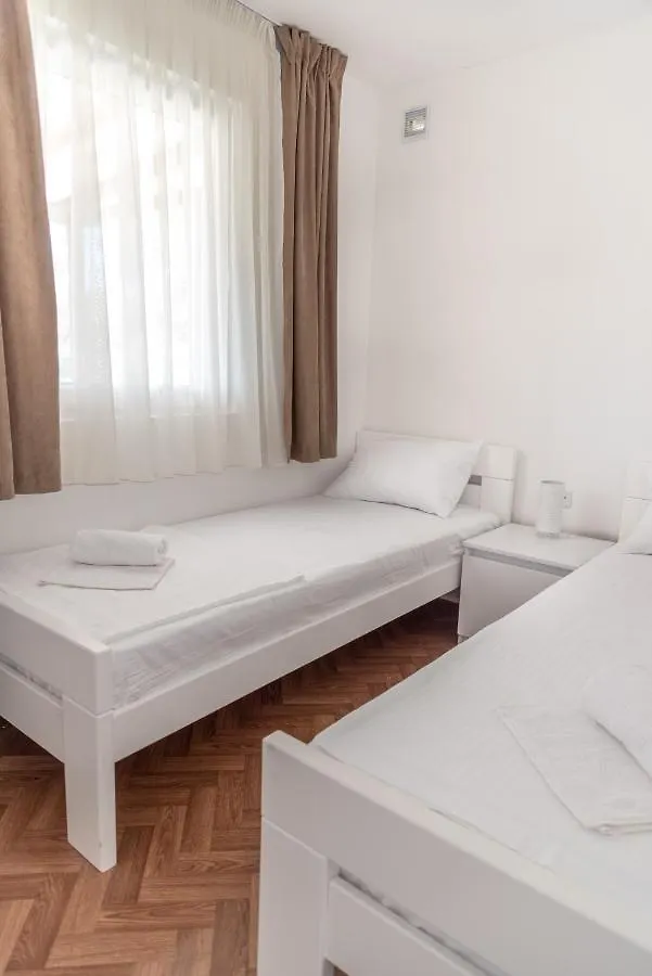 Mobile Home Summer Breeze Biograd Na Moru 0*,  Croatia