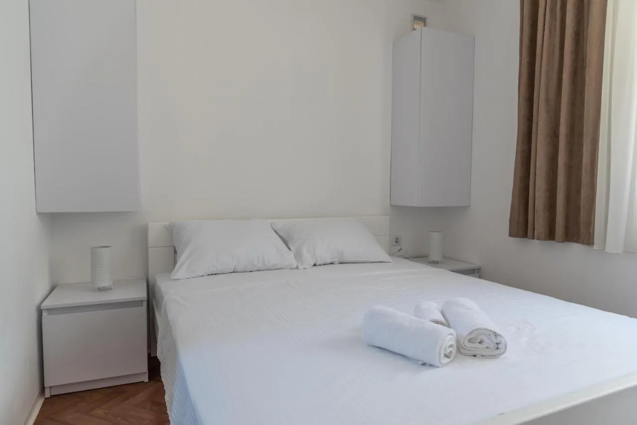 Mobile Home Summer Breeze Biograd Na Moru Croatia